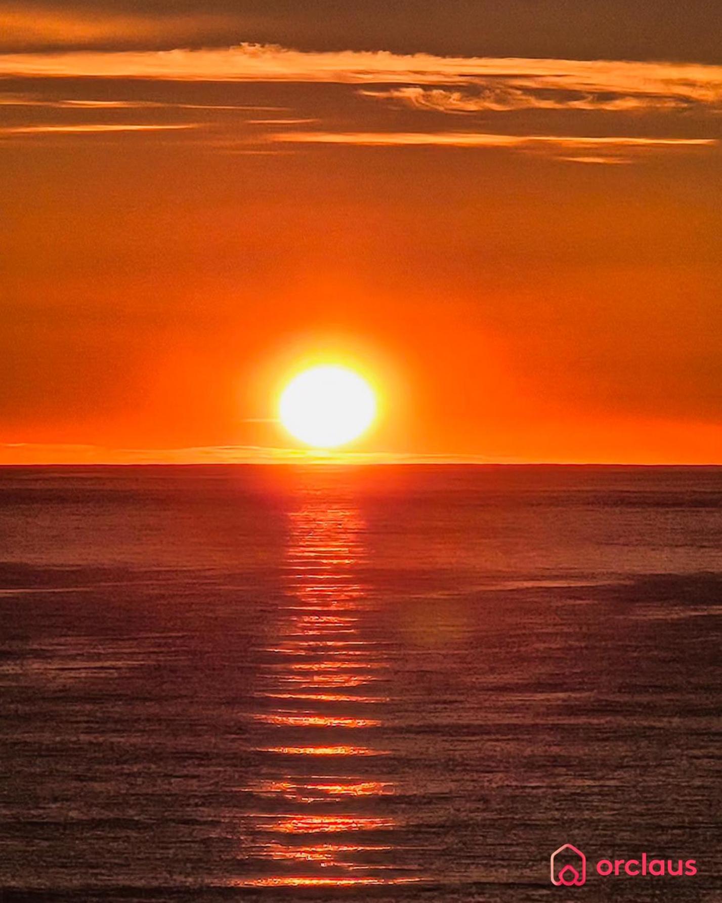 Una Mirada Al Alba Cabanes  Eksteriør billede